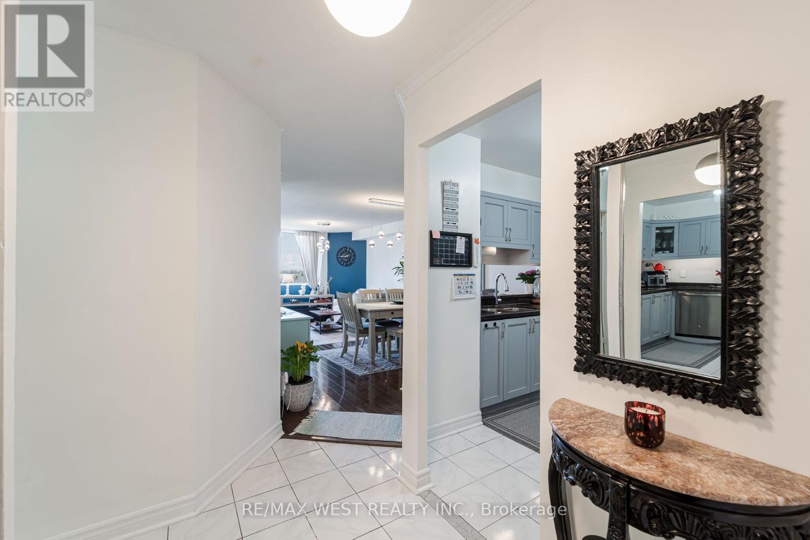 Property at 1110 - 236 ALBION ROAD image 2