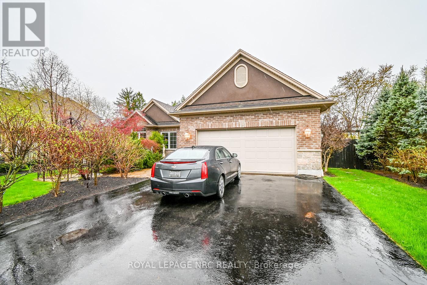Property at 18 MARTHA COURT image 4