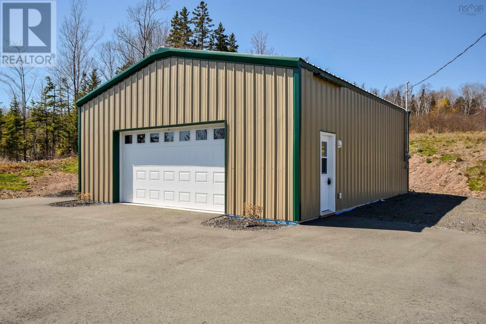 1005 Highway 205, Baddeck Bay, Nova Scotia  B0E 1B0 - Photo 34 - 202509898