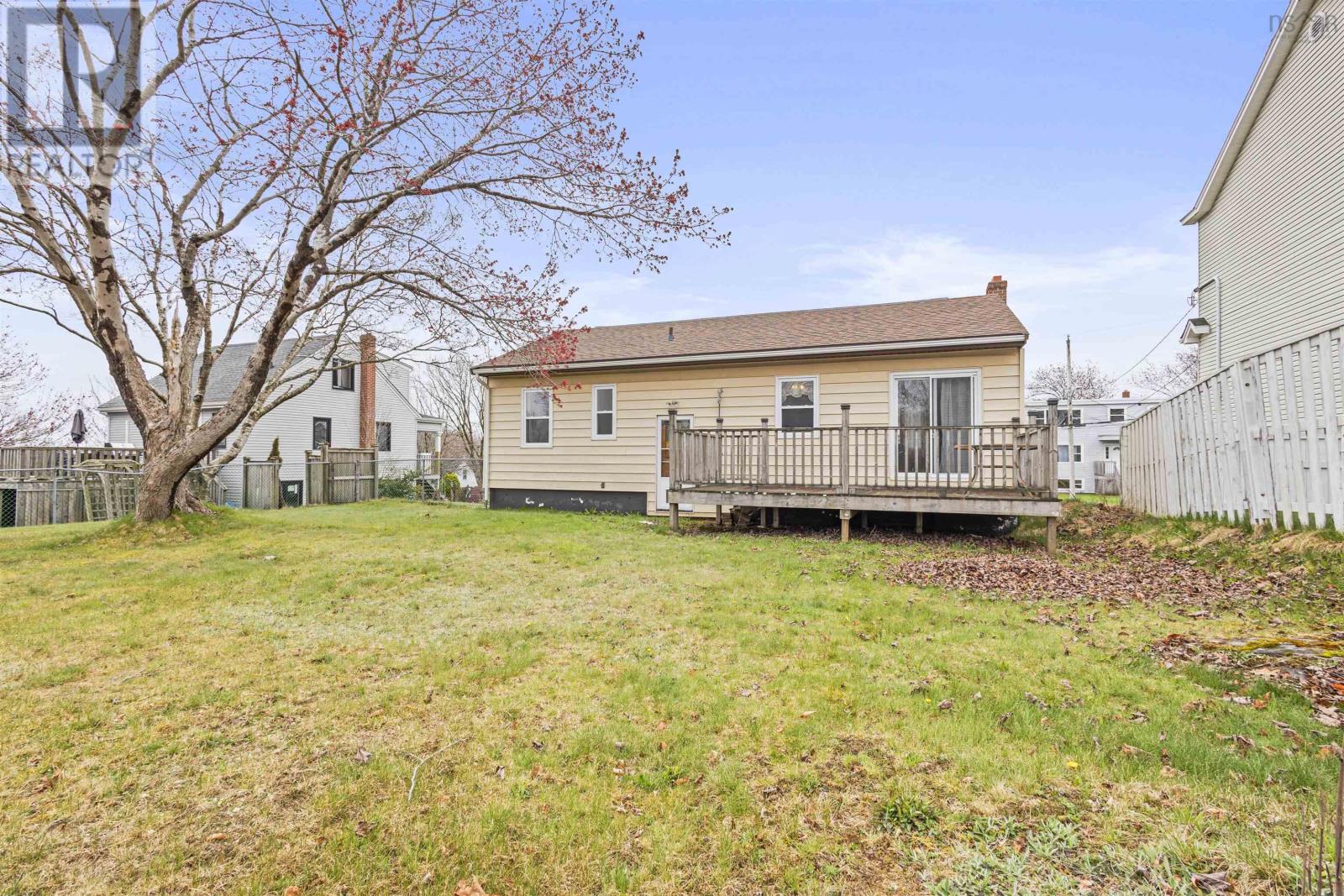 149 Melrose Avenue, Fairview, Nova Scotia  B3N 2E8 - Photo 3 - 202509903