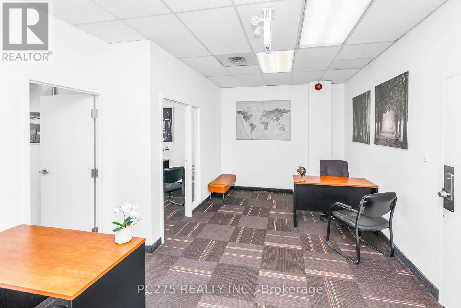 708 - 120 Eglinton Avenue E, Toronto, Ontario  M4P 1E2 - Photo 11 - C12087387