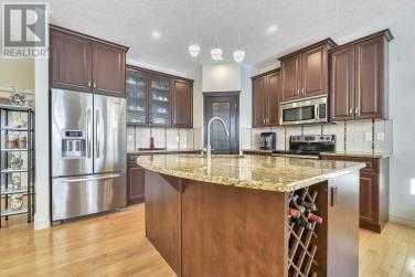 12 Westmount Circle, Okotoks, Alberta  T1S 0B5 - Photo 24 - A2192520