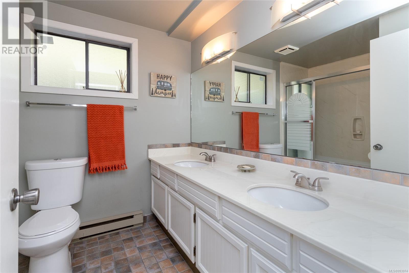 Property at 4689 Boulderwood Dr image 1