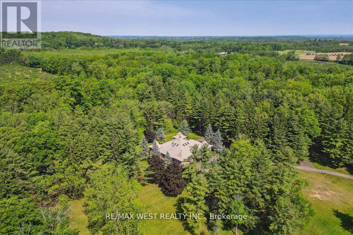 1630 Pelham Street, Pelham, Ontario  L0S 1E3 - Photo 23 - X12124938