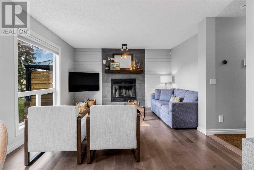 29 Douglasbank Way Se, Calgary, Alberta  T2Z 1W7 - Photo 18 - A2216111