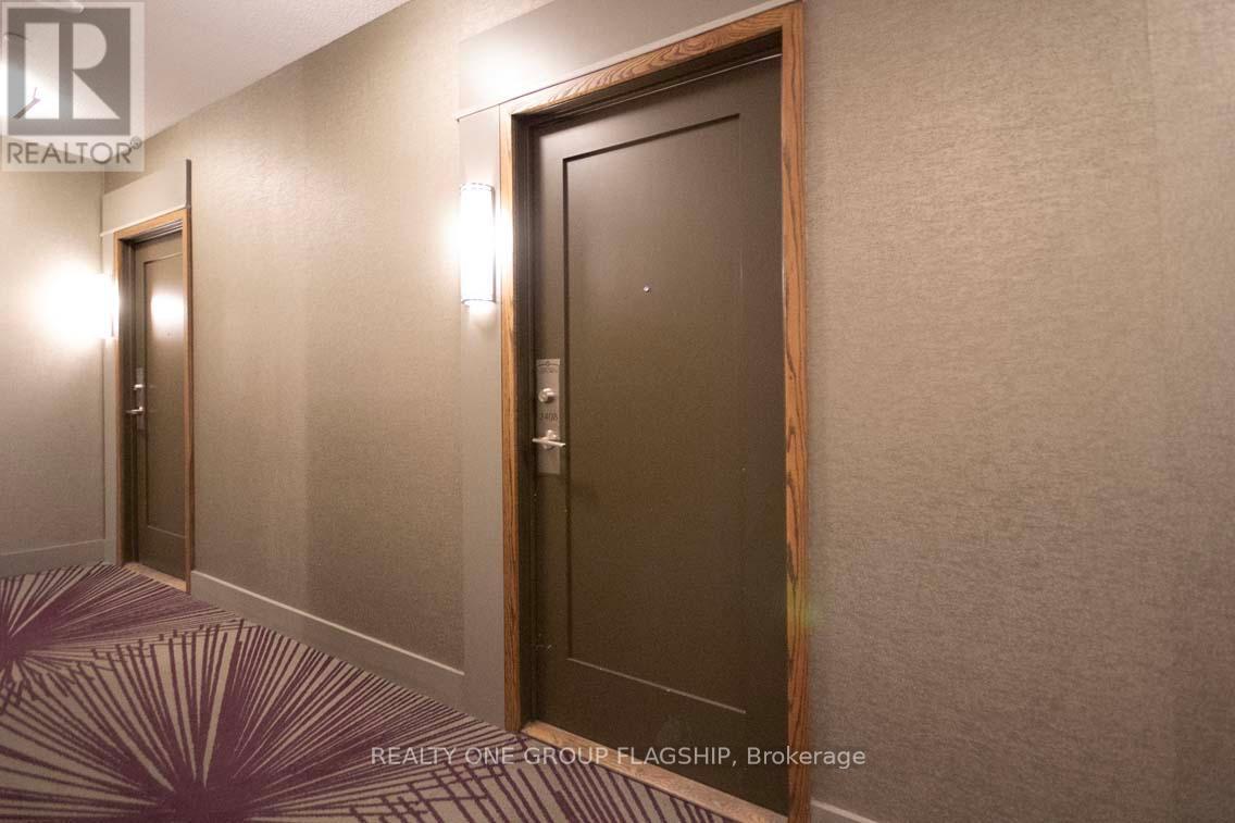 2408 - 75 Eglinton Avenue W, Mississauga, Ontario  L5R 0E5 - Photo 4 - W12121459