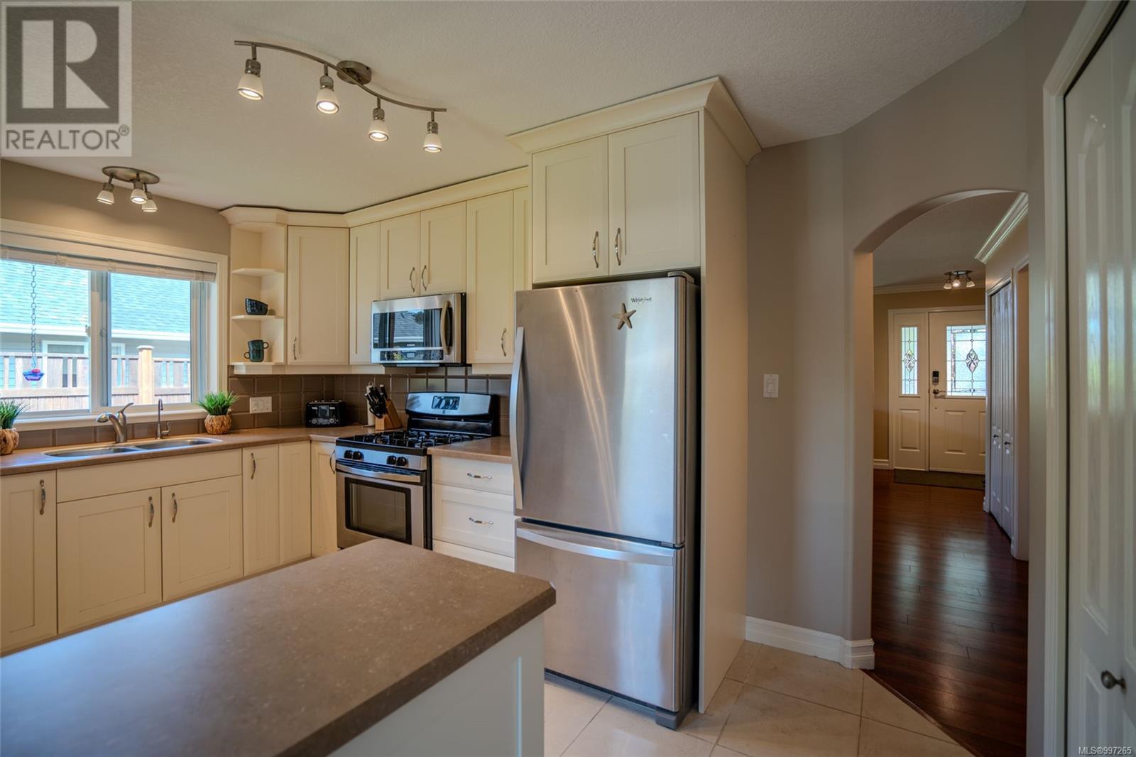 207 Chestnut St, Parksville, British Columbia  V9P 2P7 - Photo 10 - 997265