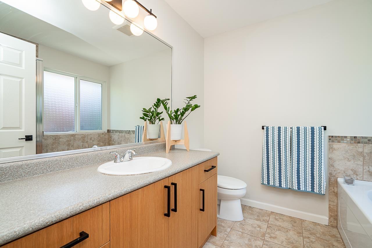 5939 165a Street, Surrey, British Columbia  V3S 4N9 - Photo 21 - R2997874