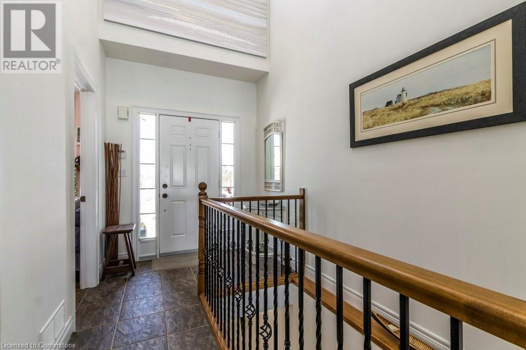 747 Garden Court Crescent, Woodstock, Ontario  N4T 0A3 - Photo 4 - 40724985