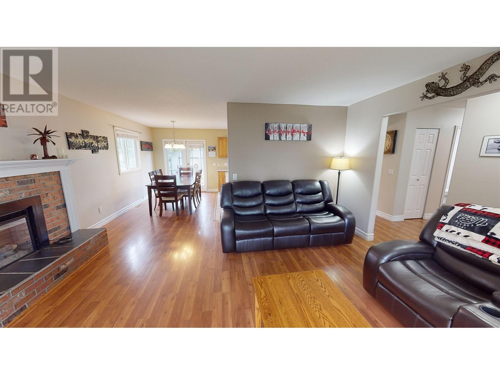 Property at 2481 SING STREET image 4