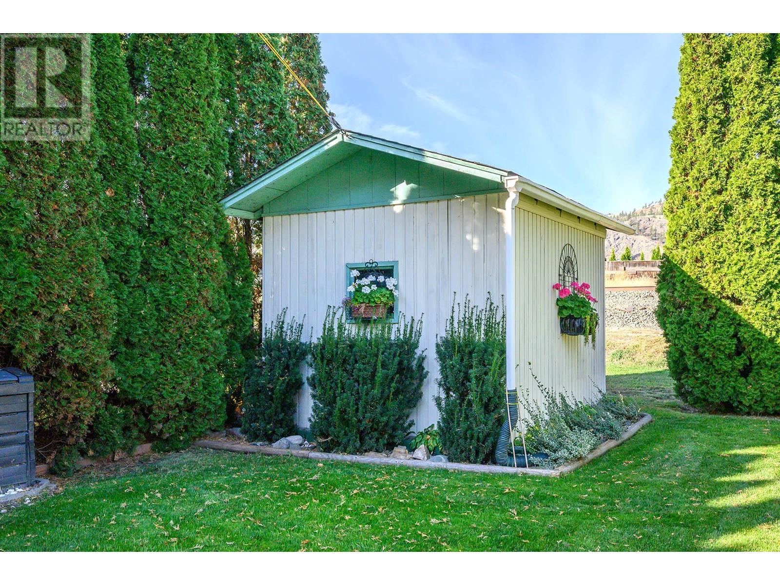 3957 Old Yellowhead Highway, Kamloops, British Columbia  V2H 1K6 - Photo 79 - 10346379