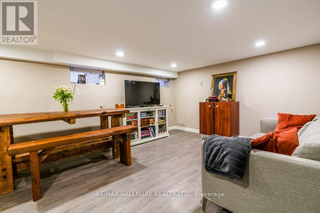 Lower - 62 Clifton Road, Toronto, Ontario  M4T 2E9 - Photo 7 - C12115622