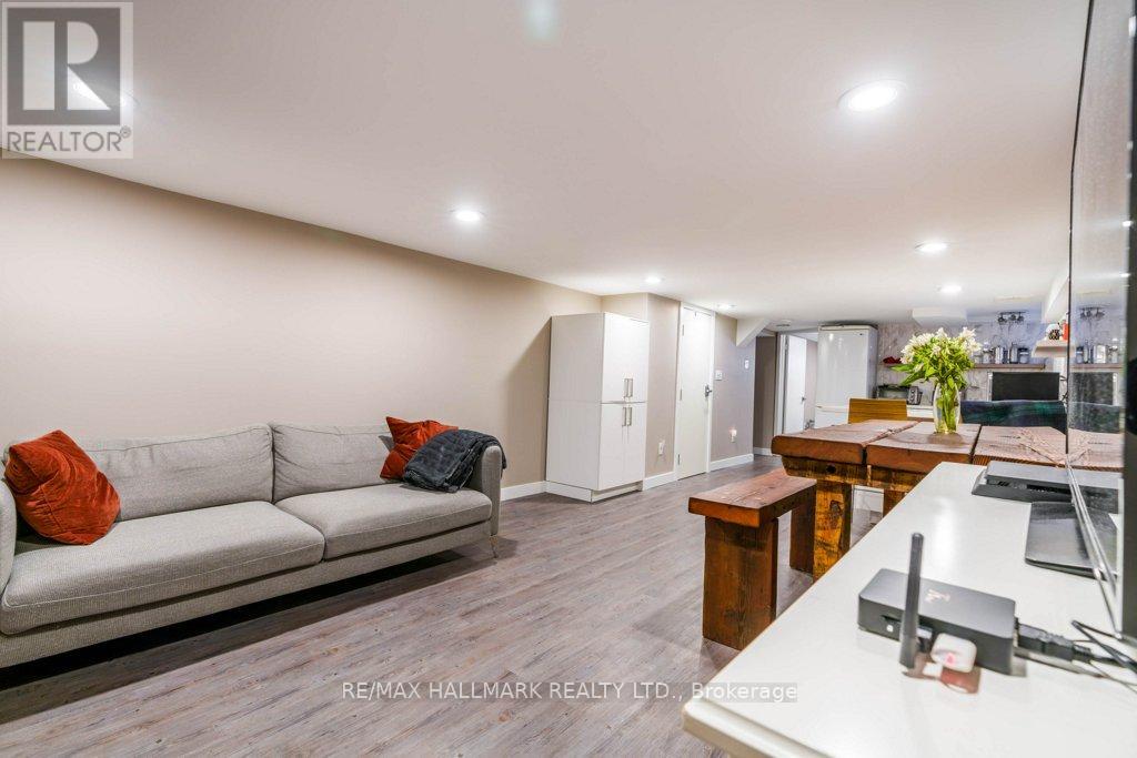 Lower - 62 Clifton Road, Toronto, Ontario  M4T 2E9 - Photo 9 - C12115622