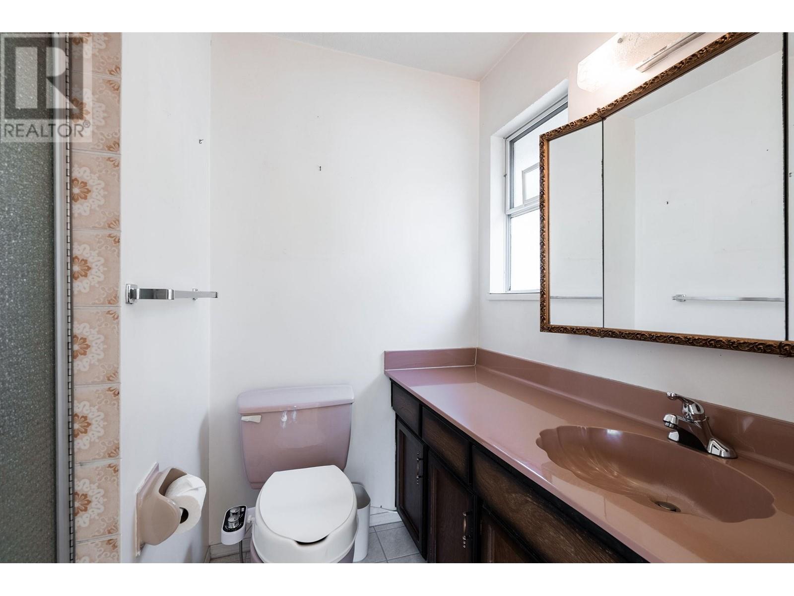 2908 W 28th Avenue, Vancouver, British Columbia  V6L 1X2 - Photo 12 - R2993054