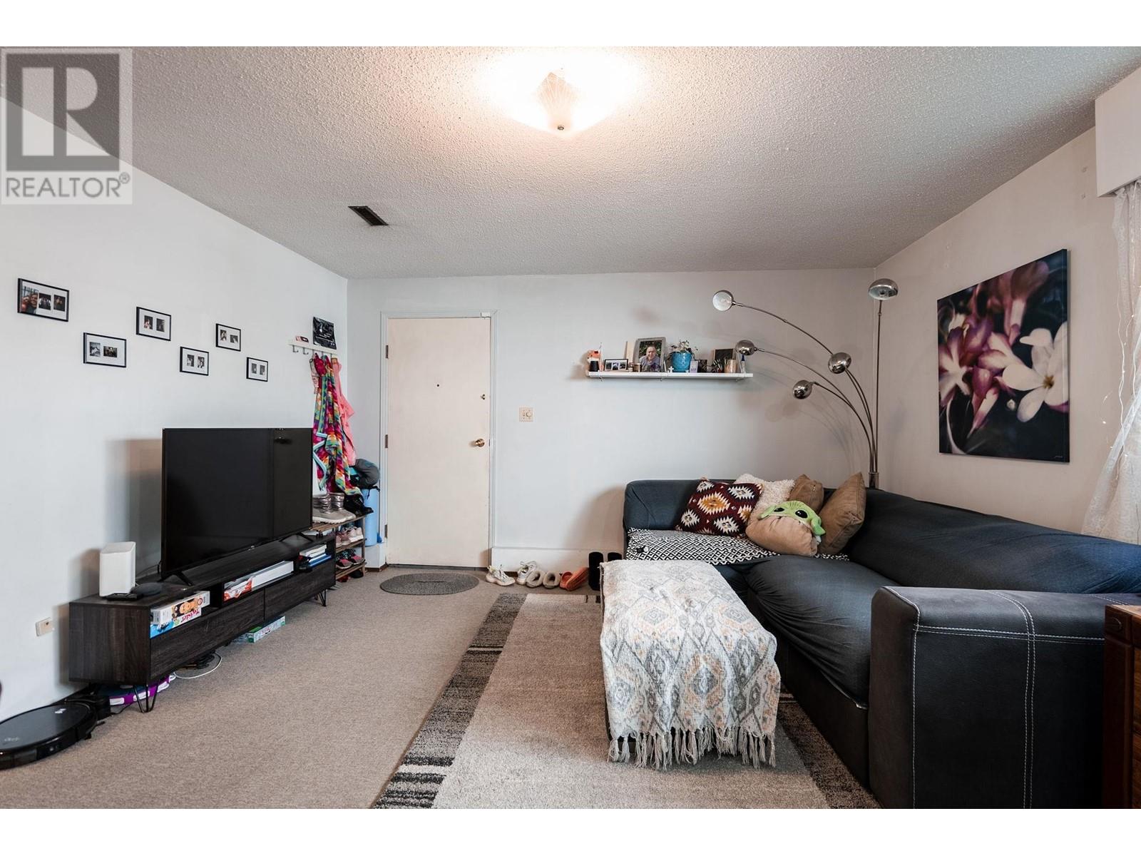 2908 W 28th Avenue, Vancouver, British Columbia  V6L 1X2 - Photo 32 - R2993054