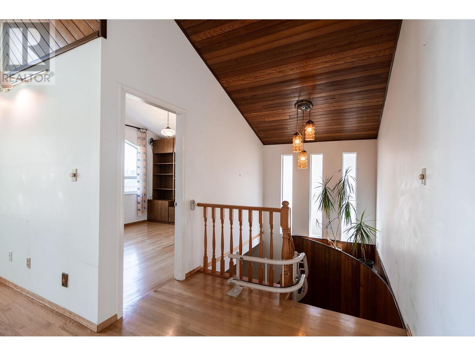 2908 W 28th Avenue, Vancouver, British Columbia  V6L 1X2 - Photo 14 - R2993054