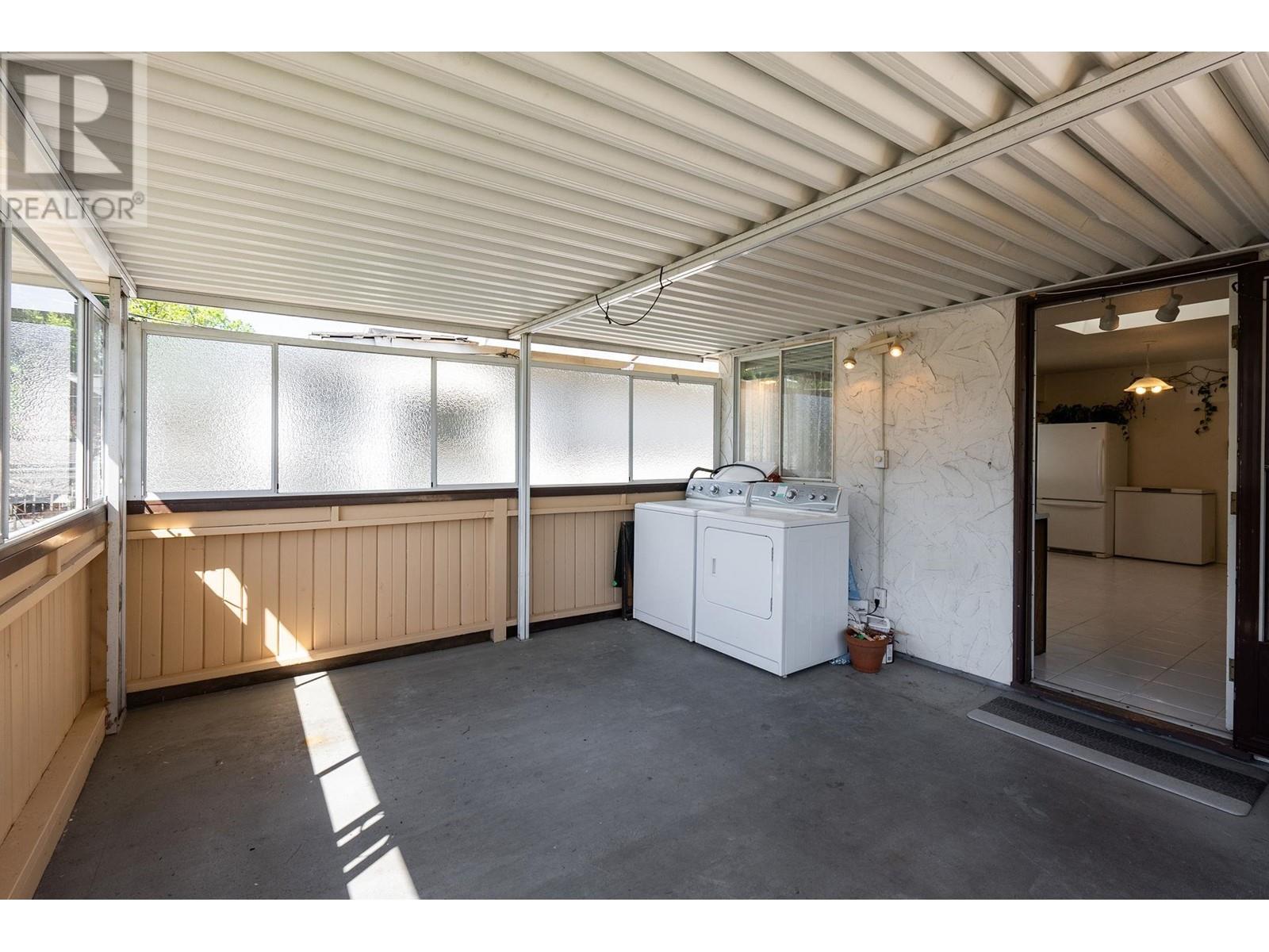 2908 W 28th Avenue, Vancouver, British Columbia  V6L 1X2 - Photo 18 - R2993054
