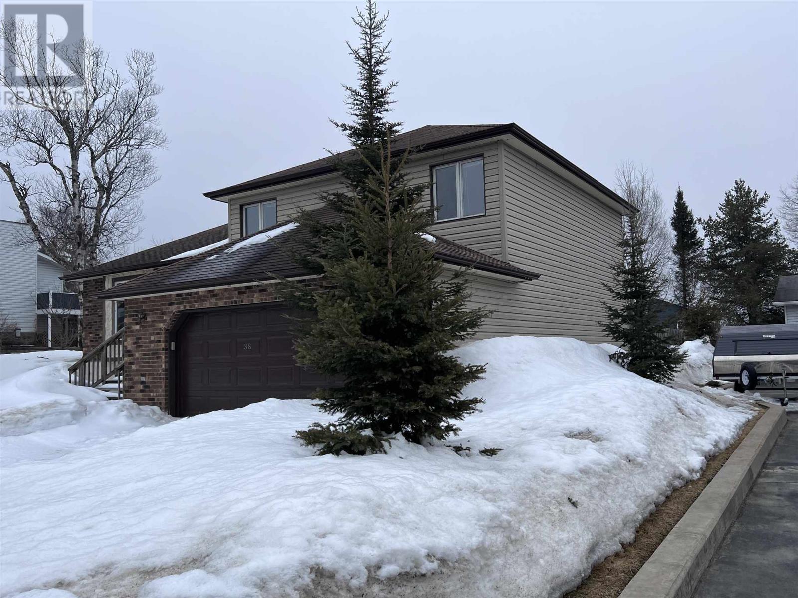38 Laverendrye Cres, Marathon, Ontario  P0T 2E0 - Photo 32 - TB250785