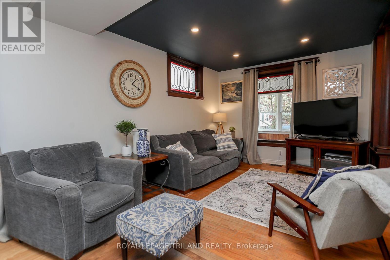 16 Maple Street, St. Thomas, Ontario  N5R 1Y9 - Photo 9 - X12125285