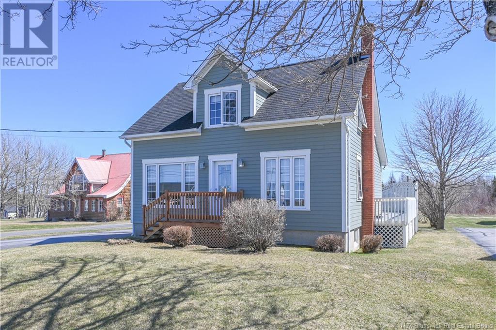 Property at 336 Saint-Pierre E. Boulevard image 5