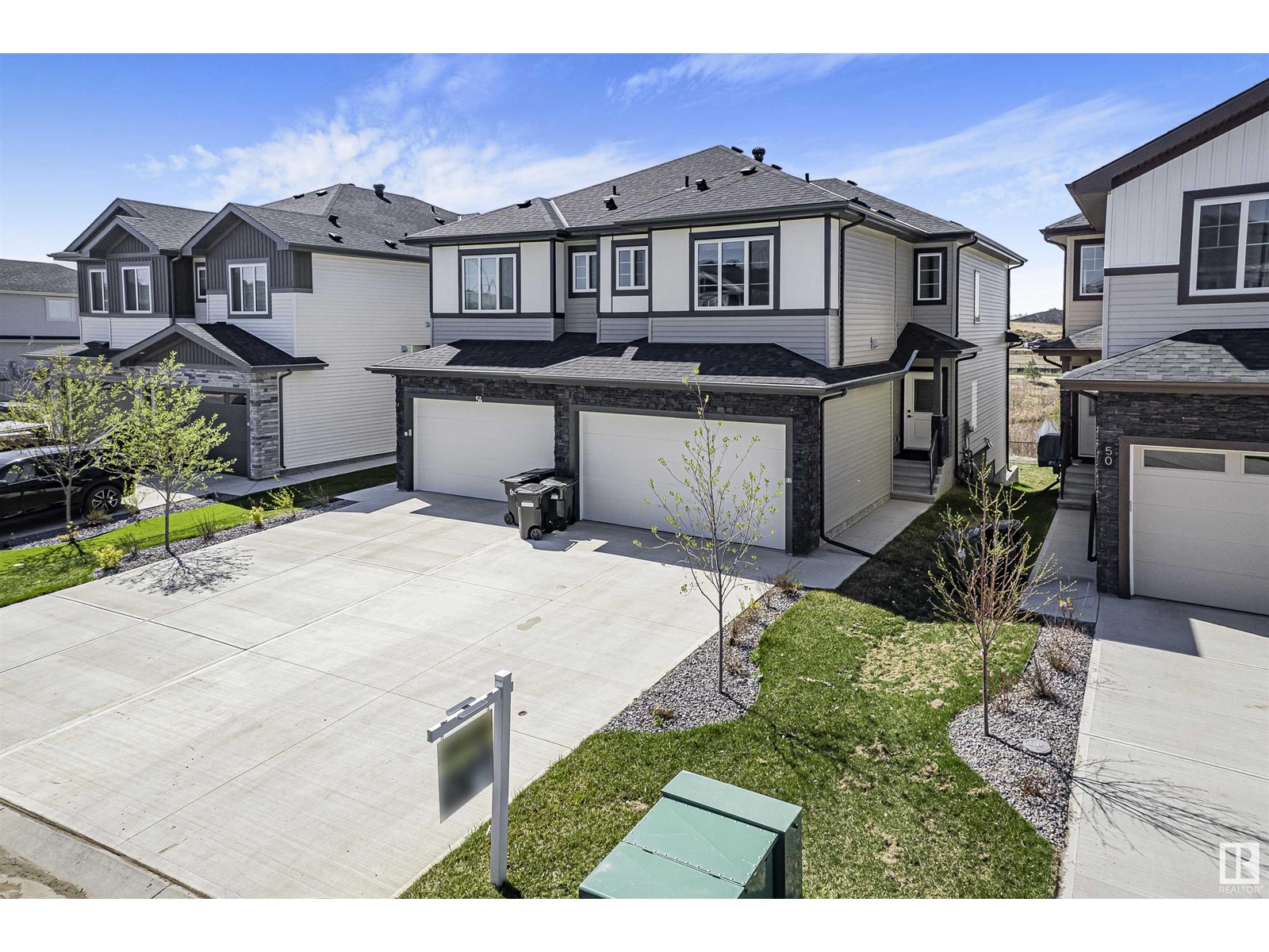 Property at 52 AMBERLEY BA image 3