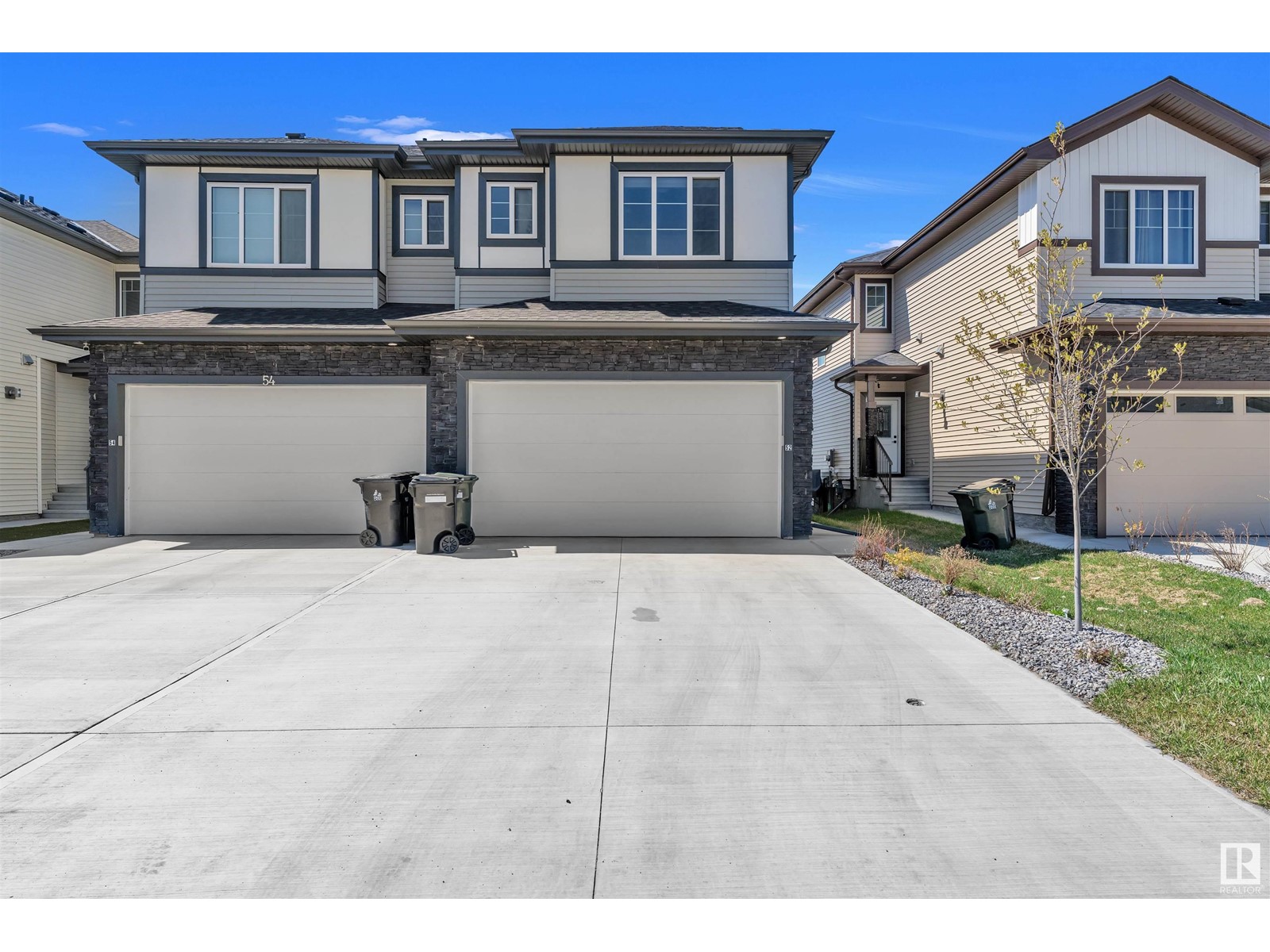 Property at 52 AMBERLEY BA image 4