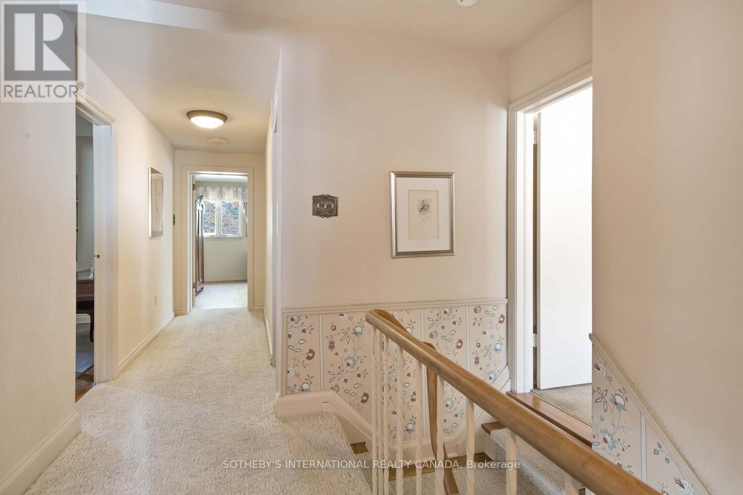 305 Bessborough Drive, Toronto, Ontario  M4G 3K9 - Photo 10 - C12125061