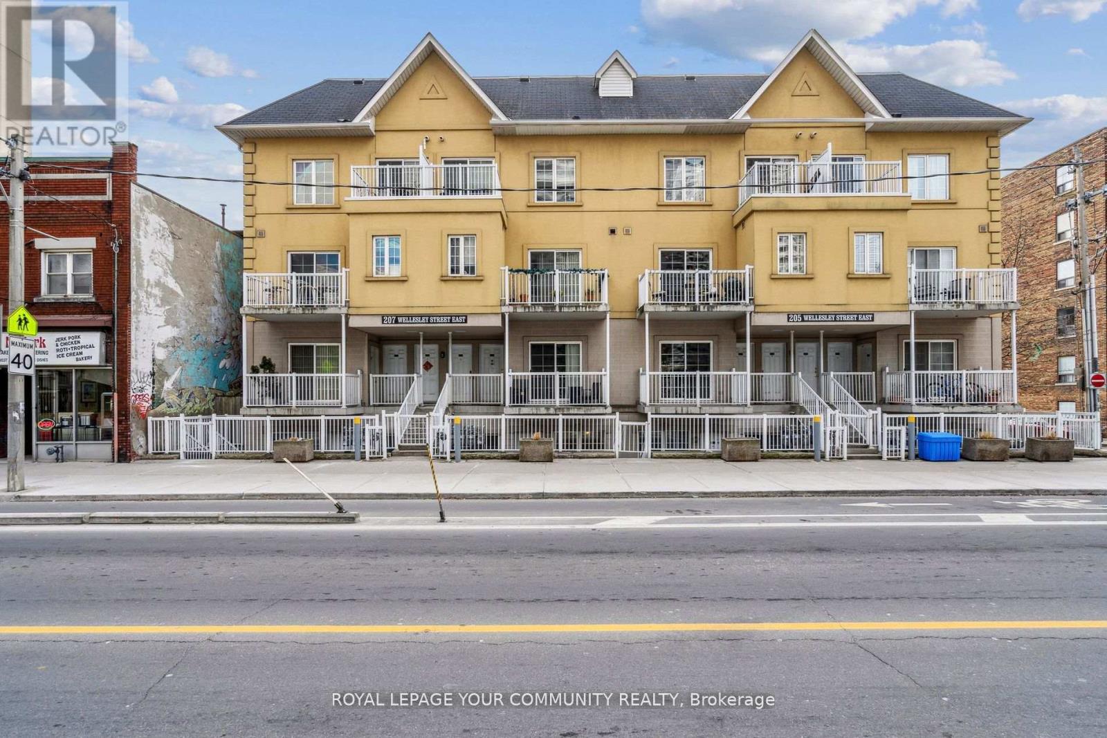 103 - 207 WELLESLEY STREET E, Toronto, Ontario