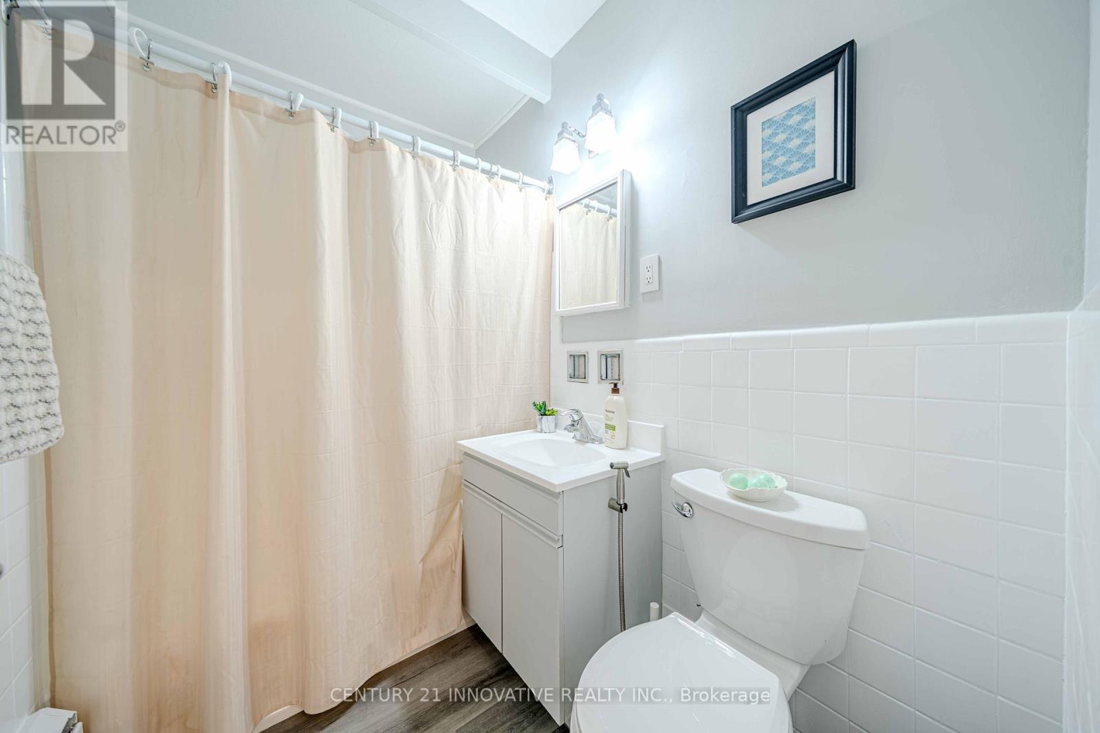 101 - 219 Wilson Avenue, Toronto, Ontario  M5M 3B2 - Photo 43 - C12125094