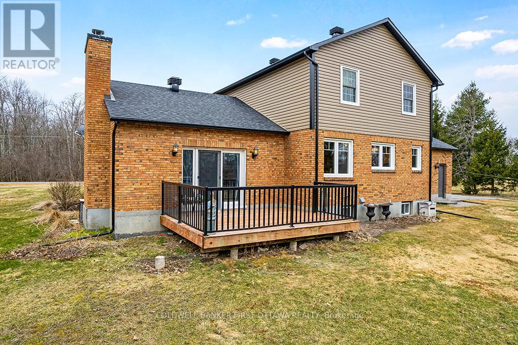 178 Lynx Hollow Road, Mississippi Mills, Ontario  K0A 2X0 - Photo 29 - X12125247