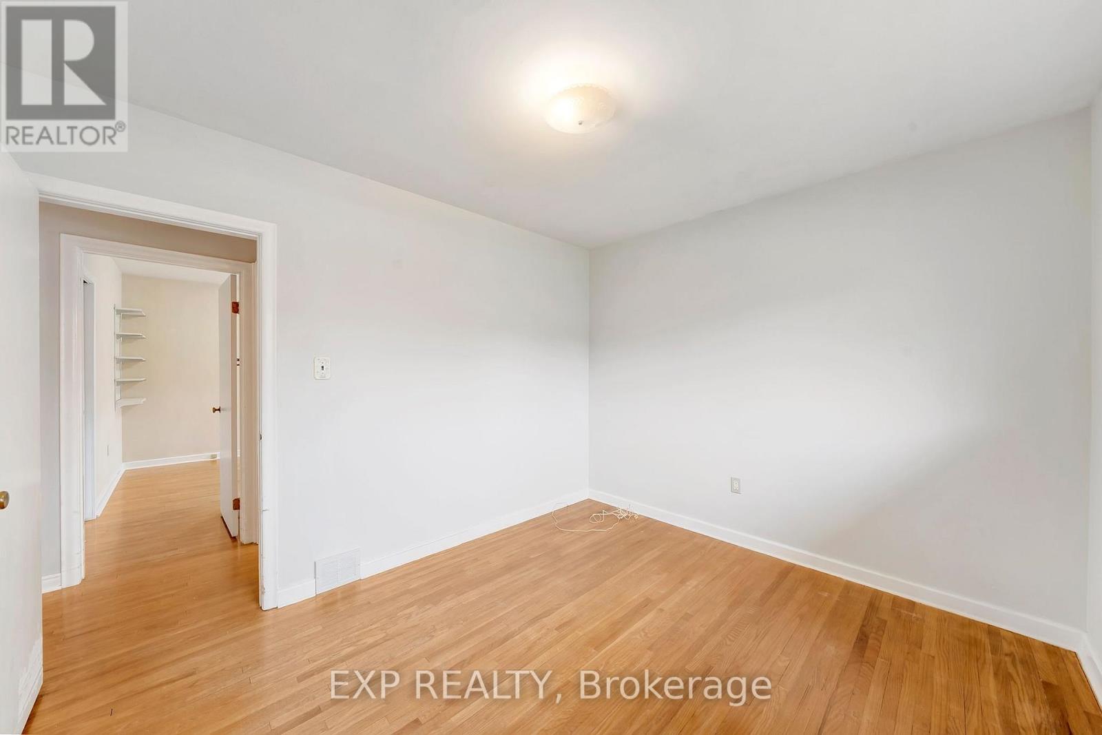 62 Forster Street, St. Catharines (Vine/linwell), Ontario  L2N 2A5 - Photo 16 - X12125272