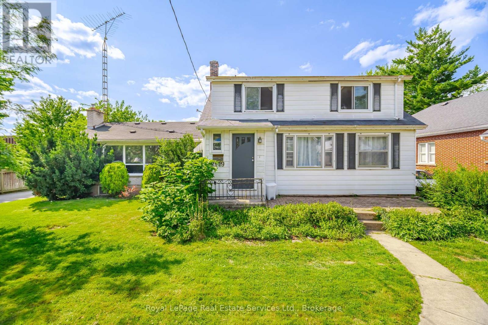 Property at 2149 CAROLINE STREET image 1