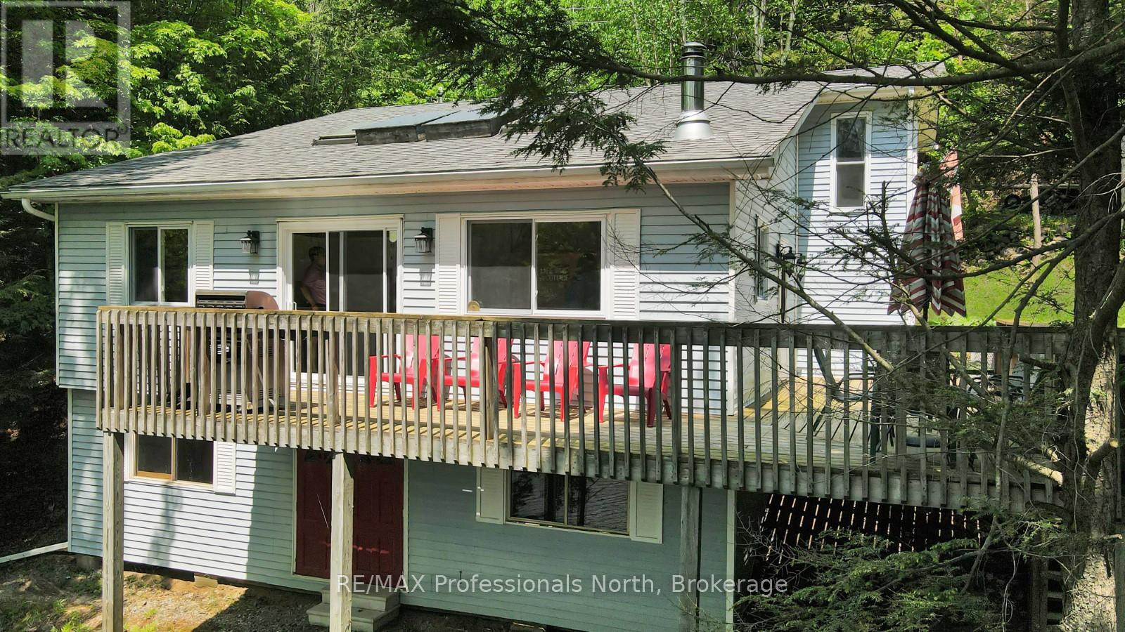 1847 Chandler Drive, Dysart Et Al, Ontario  K0M 1S0 - Photo 2 - X12125181