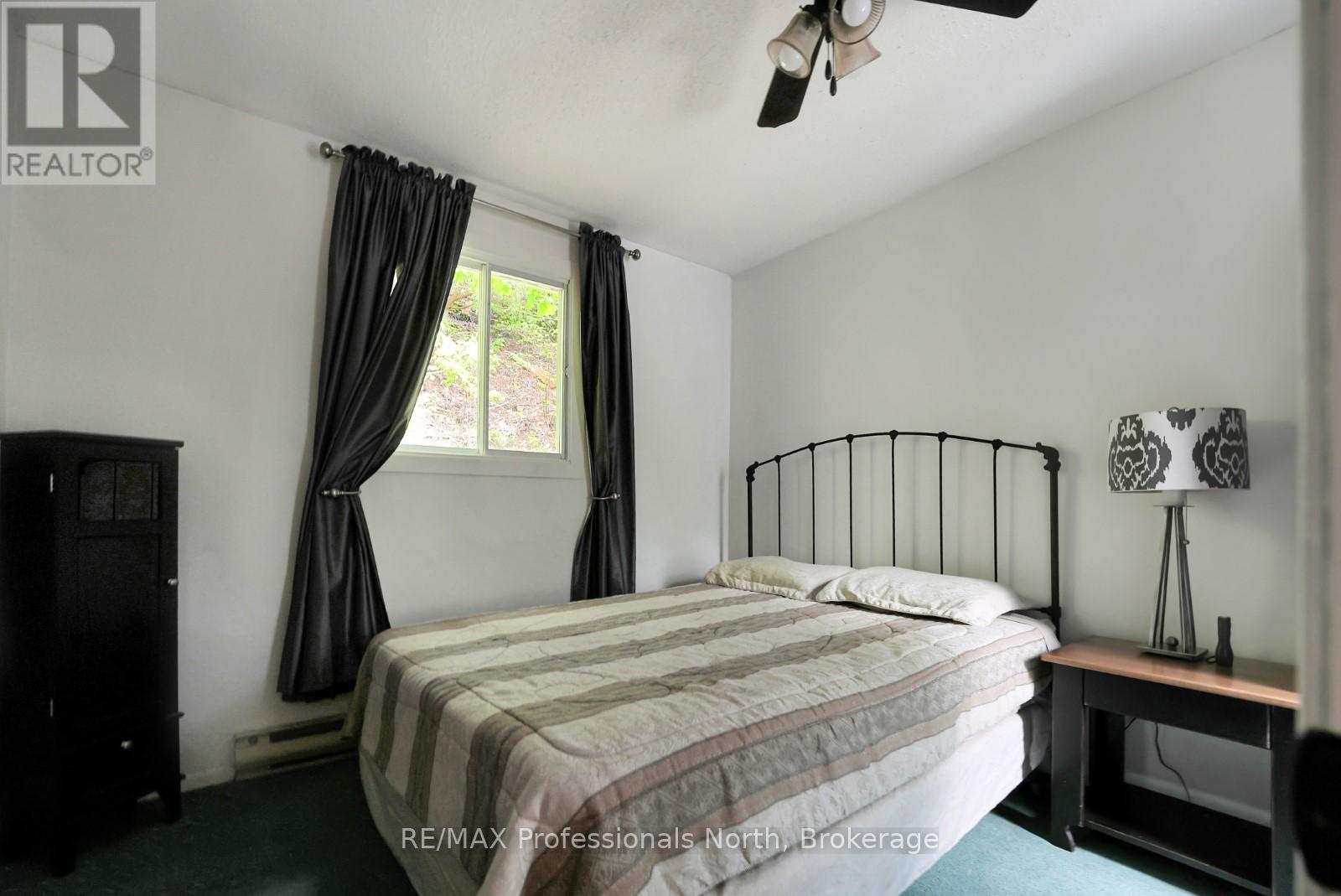 1847 Chandler Drive, Dysart Et Al, Ontario  K0M 1S0 - Photo 21 - X12125181