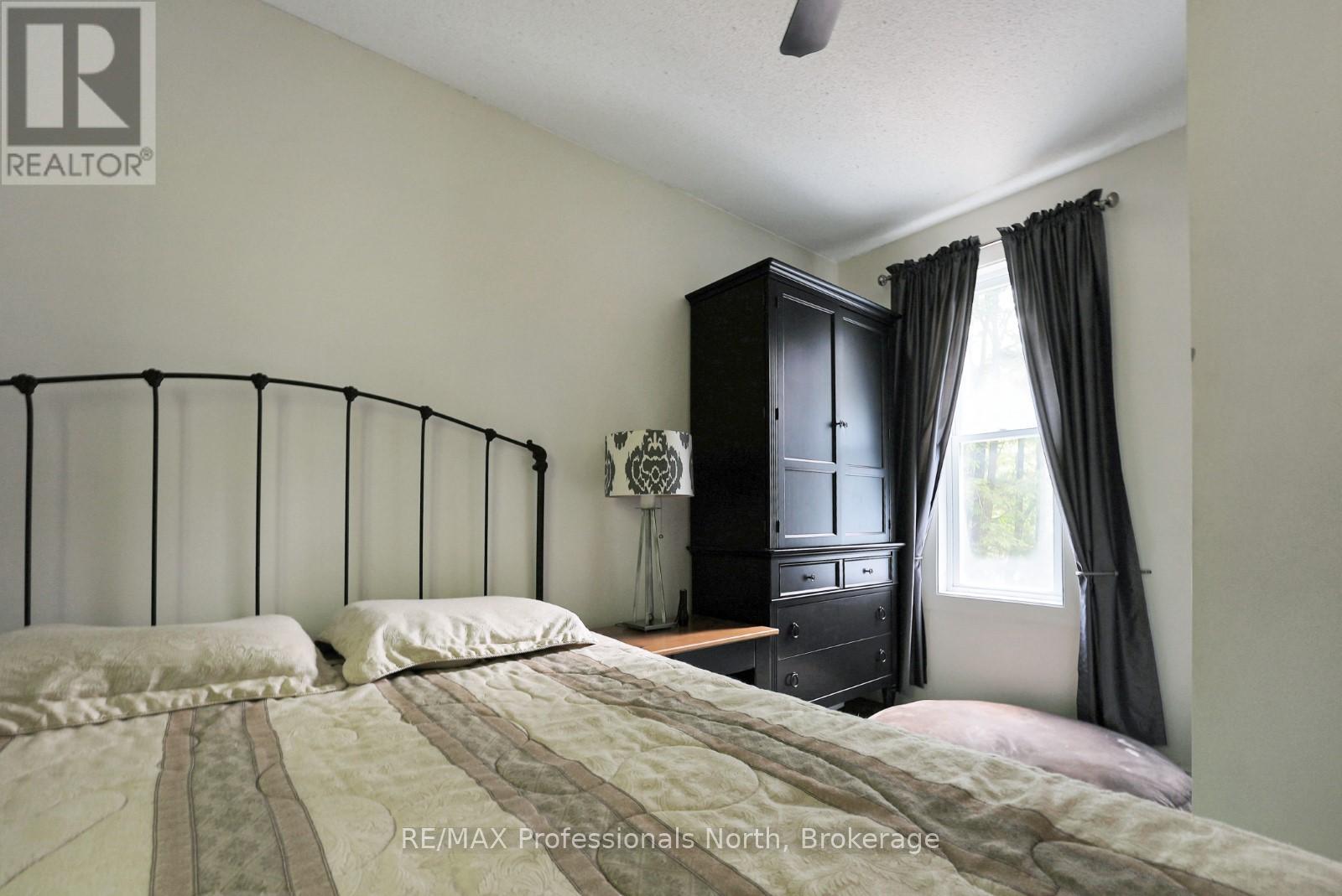 1847 Chandler Drive, Dysart Et Al, Ontario  K0M 1S0 - Photo 22 - X12125181