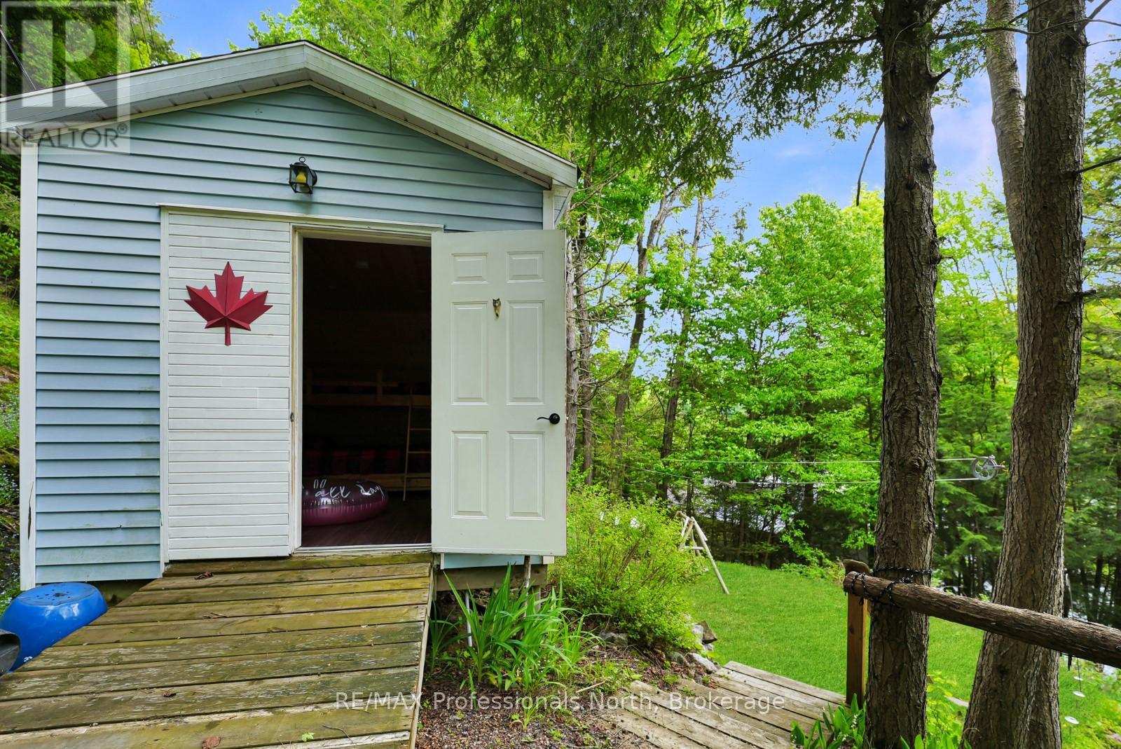 1847 Chandler Drive, Dysart Et Al, Ontario  K0M 1S0 - Photo 31 - X12125181