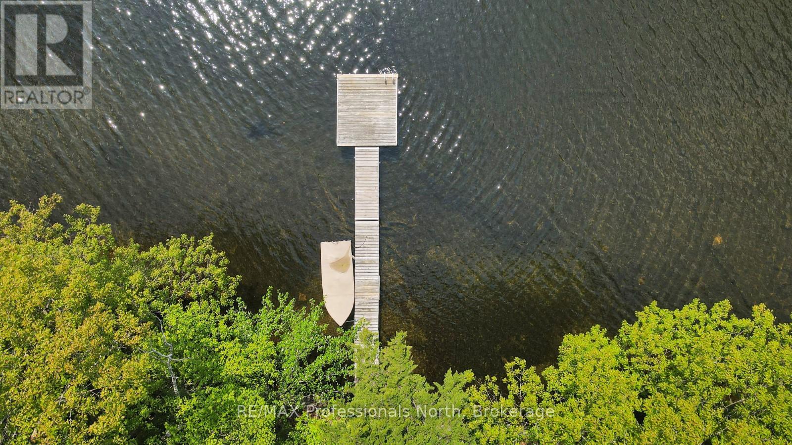 1847 Chandler Drive, Dysart Et Al, Ontario  K0M 1S0 - Photo 35 - X12125181