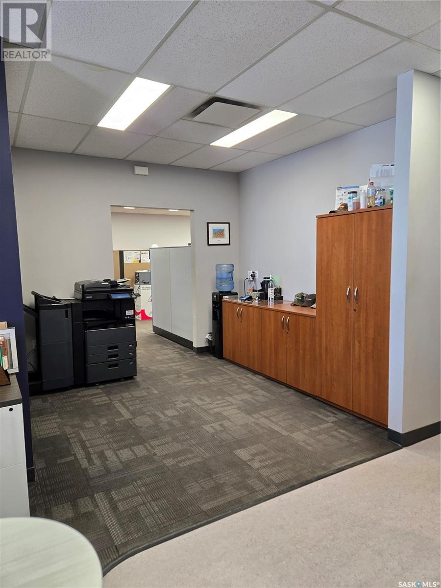 1145 8th Avenue, Regina, Saskatchewan  S4R 1E1 - Photo 8 - SK002892