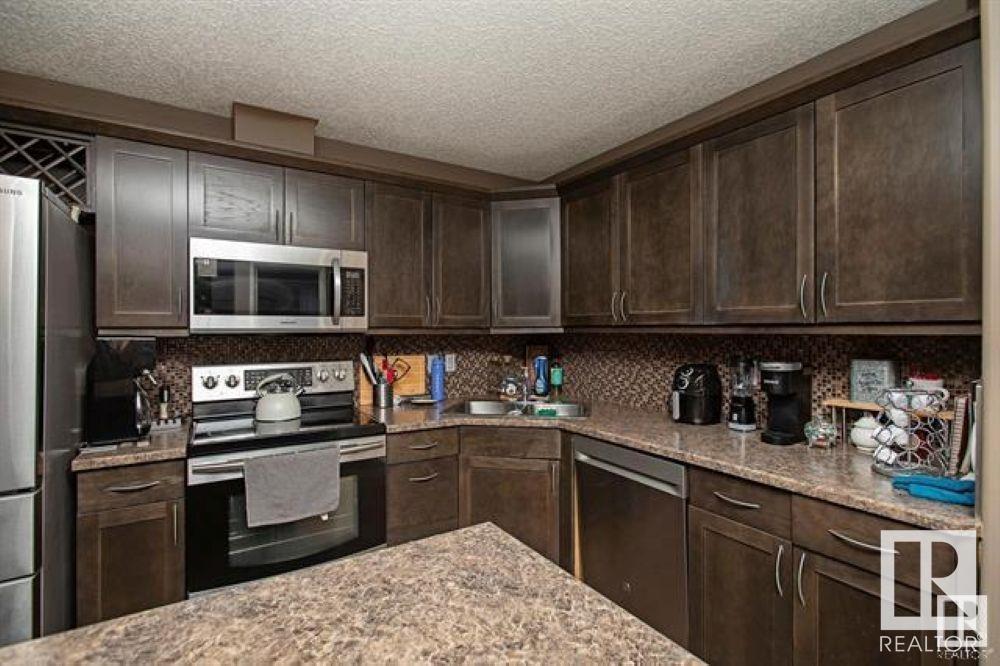 Property at #123 16303 95 ST NW image 5