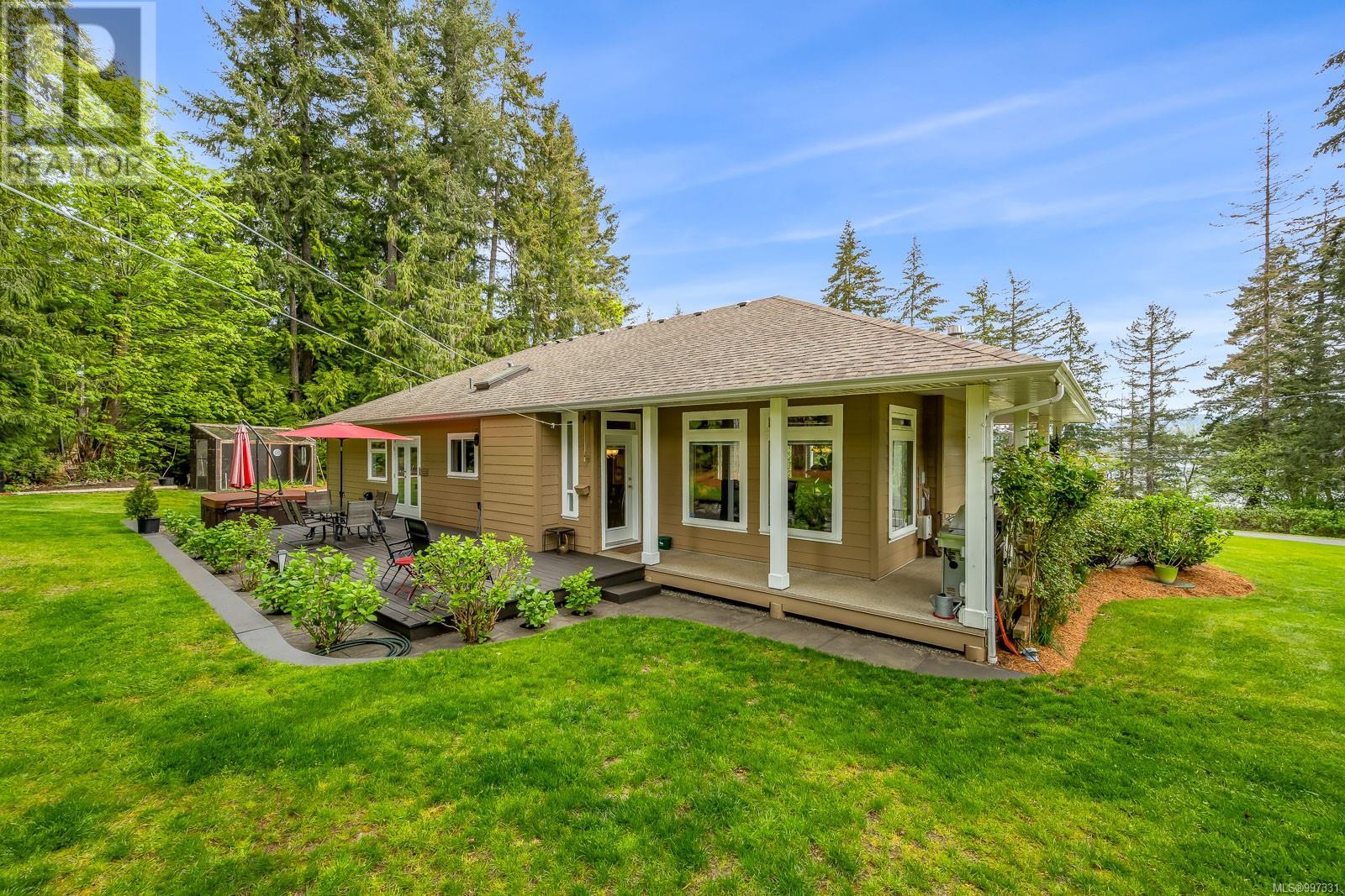 6503 Walker Frontage Rd, Fanny Bay, British Columbia  V0R 1W0 - Photo 19 - 997331