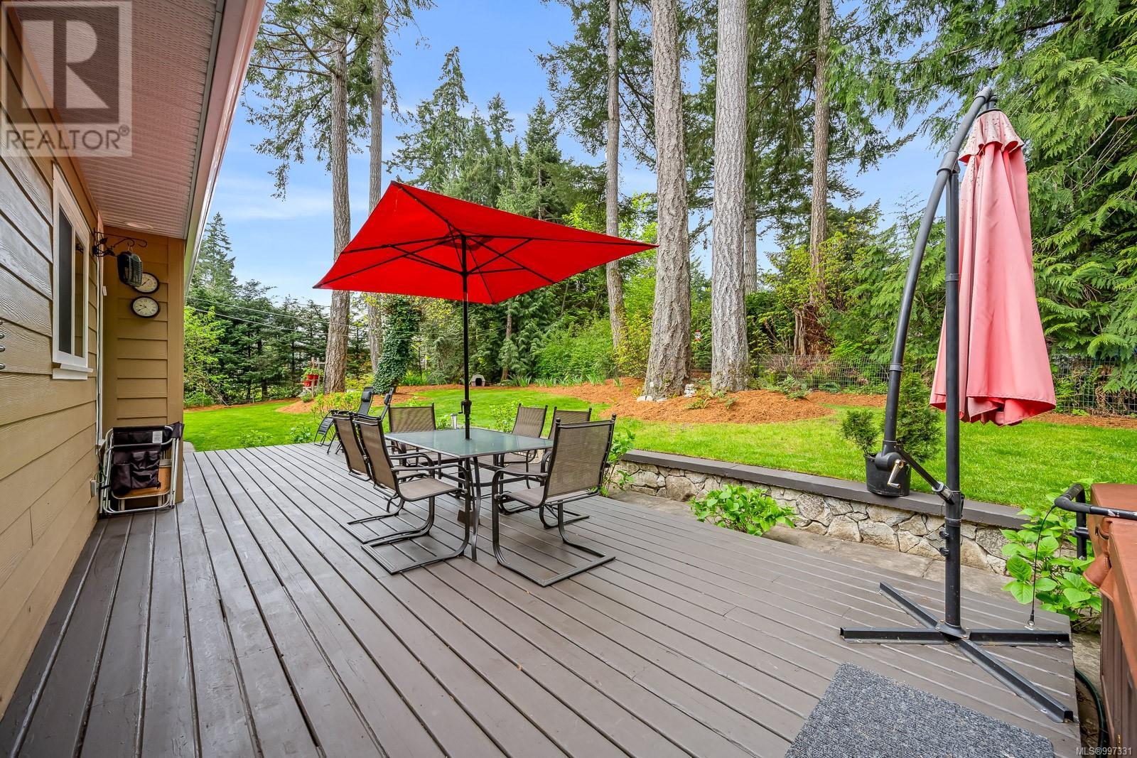 6503 Walker Frontage Rd, Fanny Bay, British Columbia  V0R 1W0 - Photo 74 - 997331