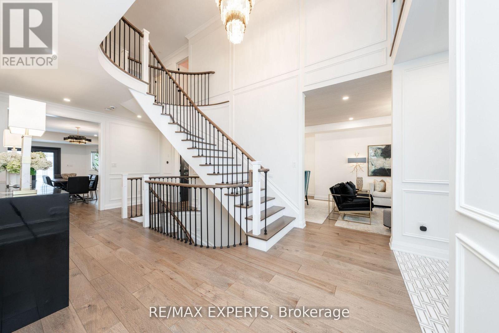 5380 Vail Court, Mississauga, Ontario  L5M 6G9 - Photo 24 - W12125029