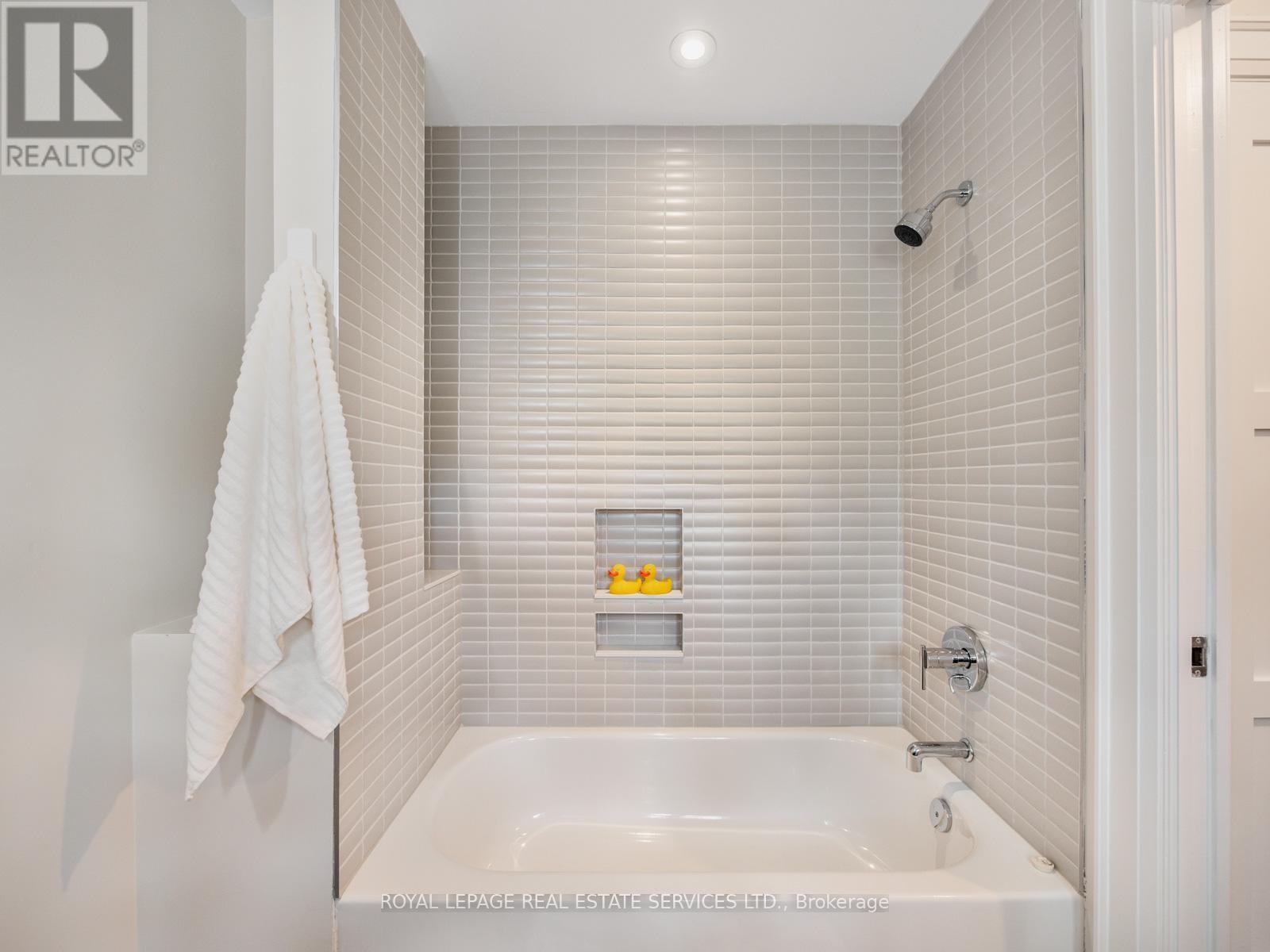 29 Maple Avenue S, Mississauga, Ontario  L5H 2R5 - Photo 37 - W12125043