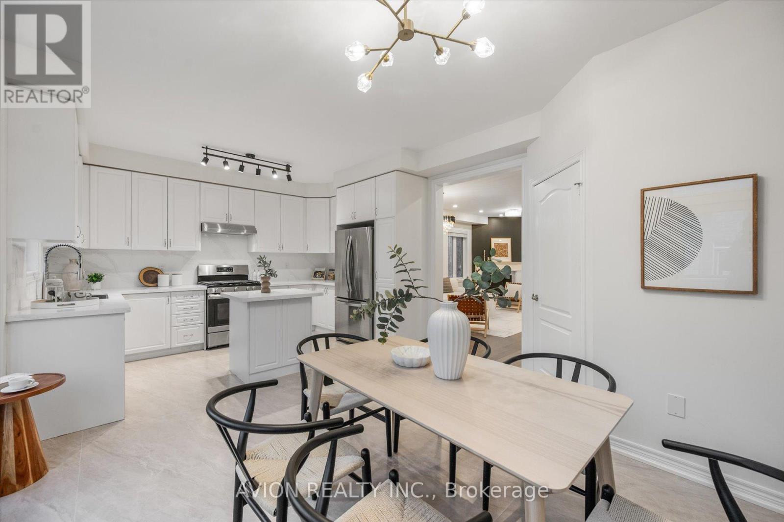 428 George Ryan Avenue, Oakville, Ontario  L6H 0S2 - Photo 13 - W12125059
