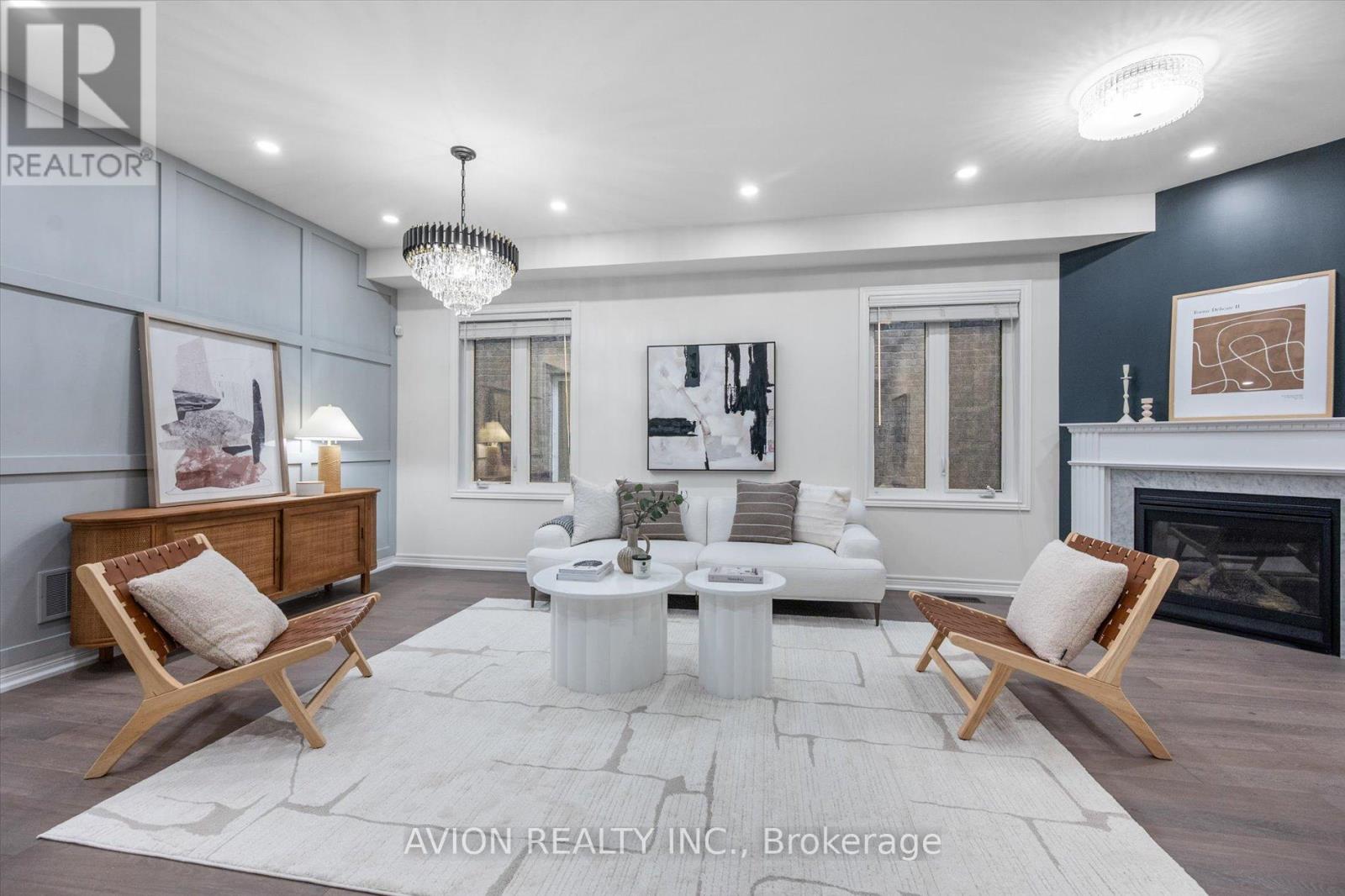 Property at 428 GEORGE RYAN AVENUE image 3