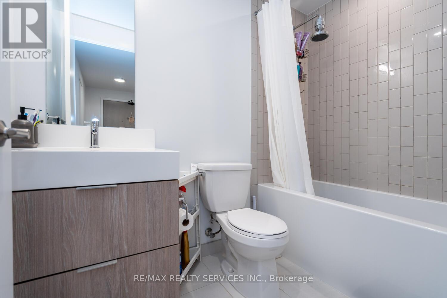 912 - 130 River Street, Toronto, Ontario  M5A 0R8 - Photo 14 - C12125118