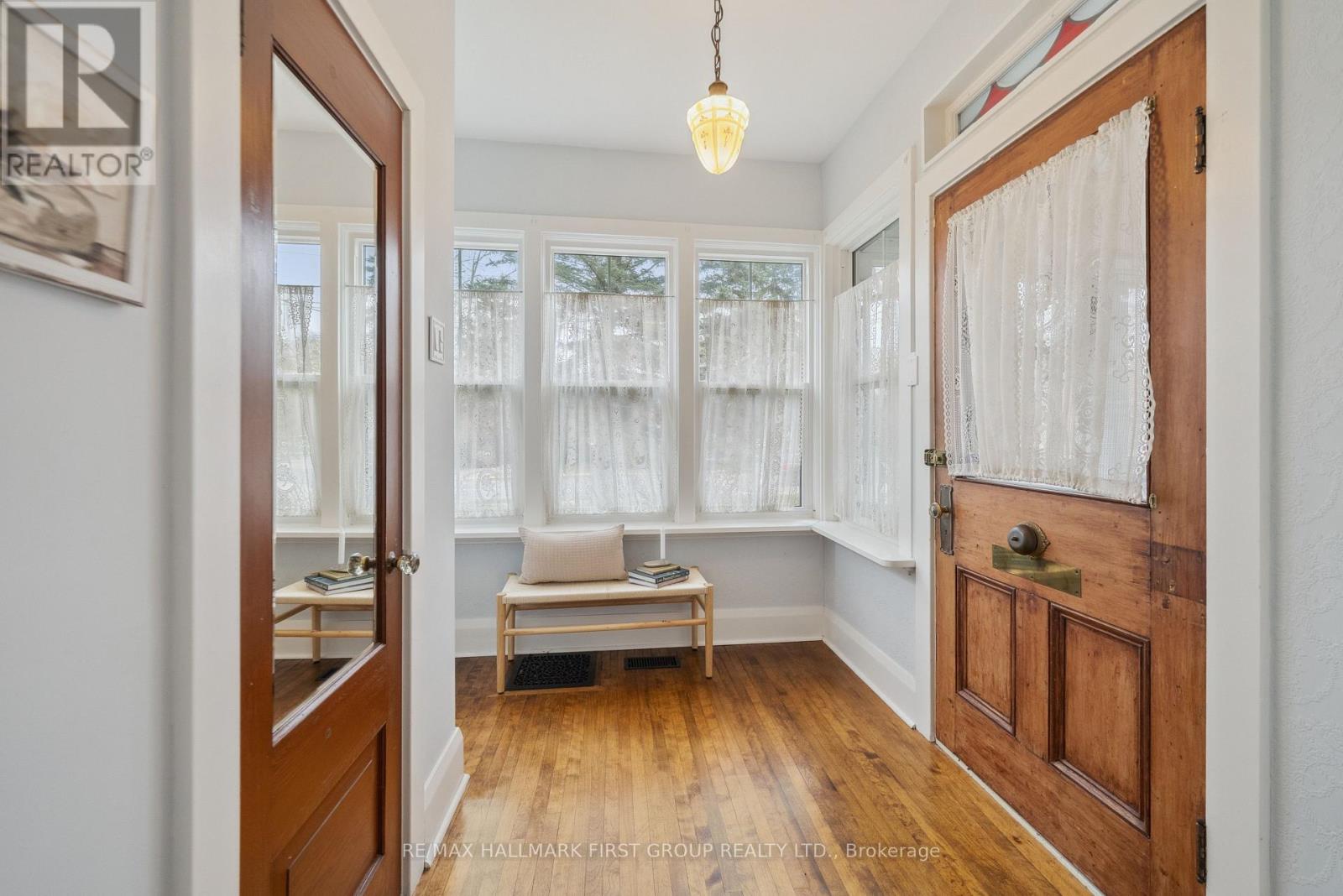 Property at 34 CONCESSION STREET W image 4