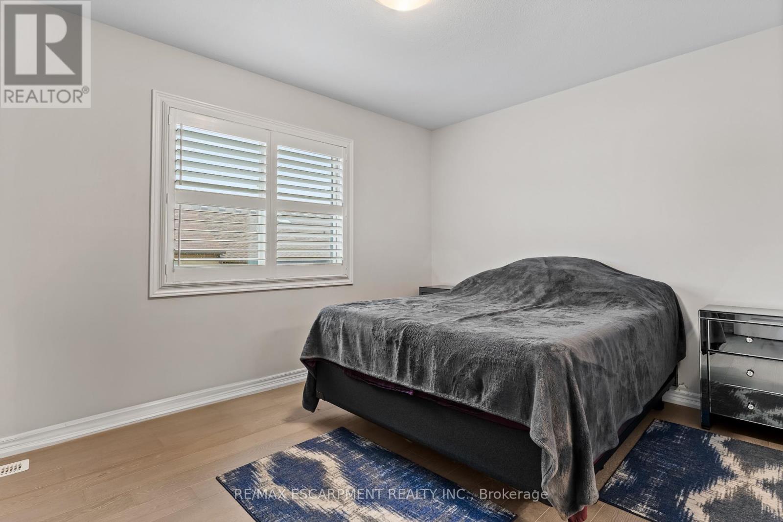 20 - 377 Glancaster Road, Hamilton, Ontario  L9G 0G4 - Photo 14 - X12125095