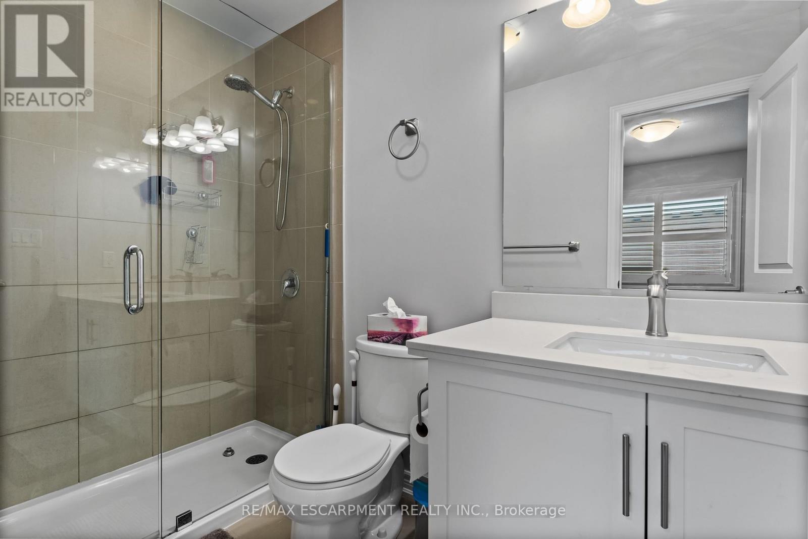 20 - 377 Glancaster Road, Hamilton, Ontario  L9G 0G4 - Photo 16 - X12125095