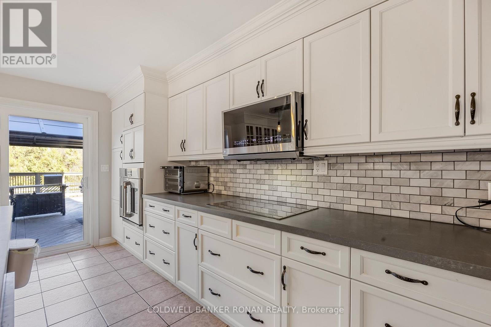 5735 Concession Rd 6, Adjala-Tosorontio, Ontario  L0M 1J0 - Photo 7 - N12125265